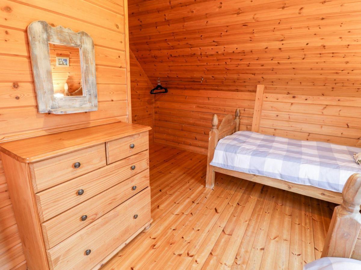 Sun View Lodge Llanbedr  Exterior photo