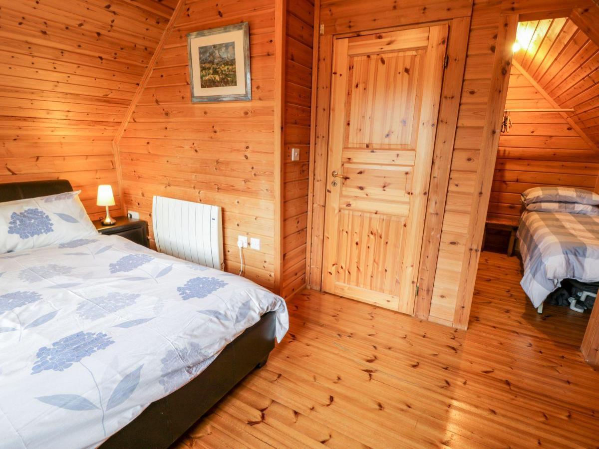 Sun View Lodge Llanbedr  Exterior photo